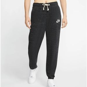 Brand new with tags nike sweatpants